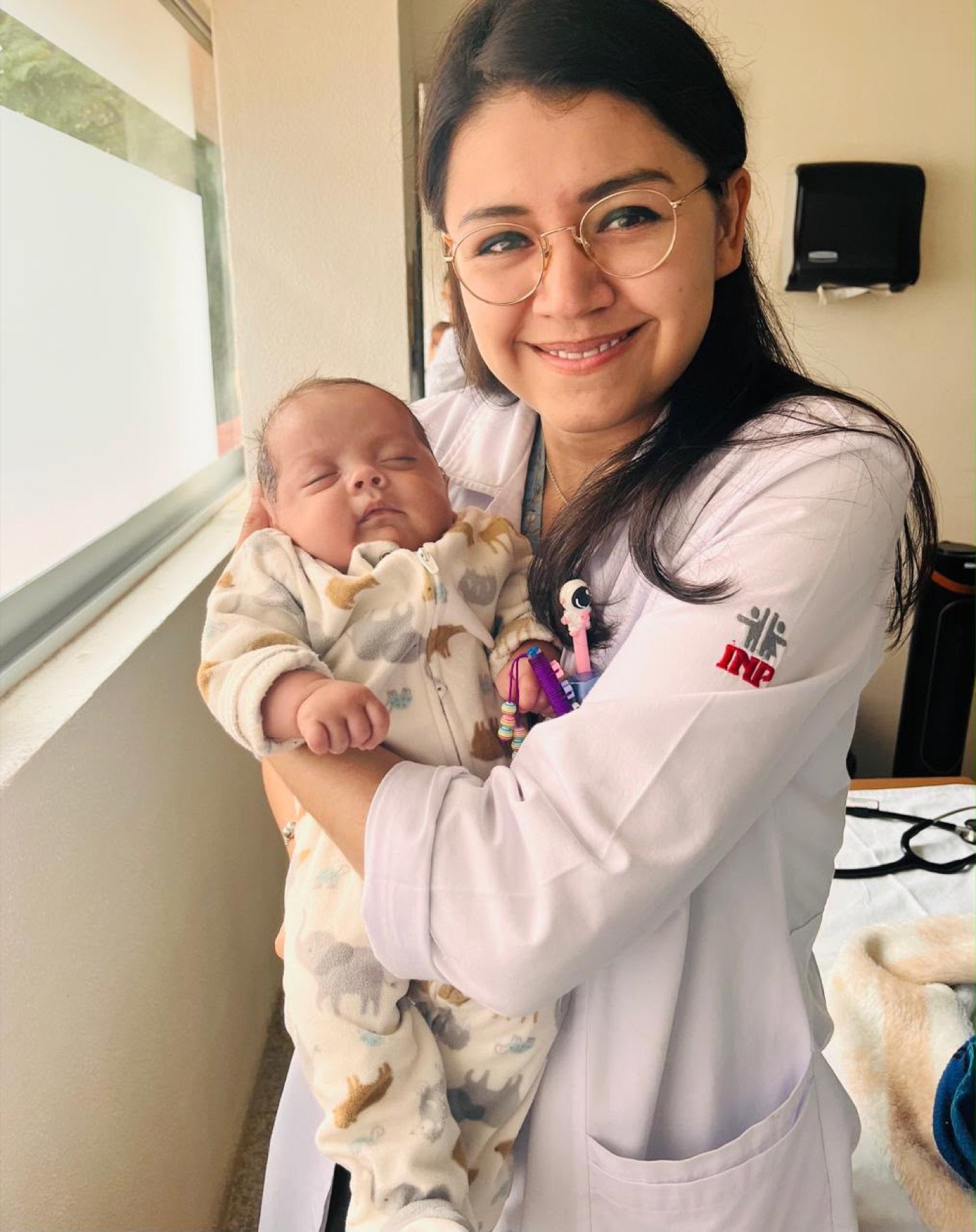 Dra. Yazmín Ríos, endocrinóloga pediatra de VITALIA