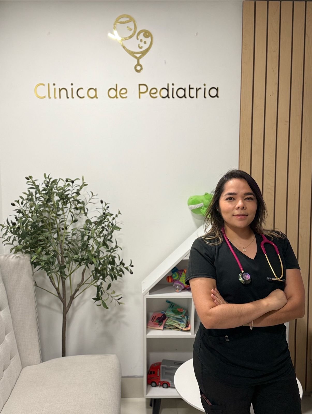 Dra. Karen Montiel